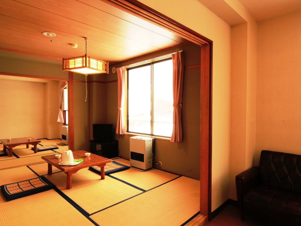You Resort Hotel Yamanouchi  Exterior photo